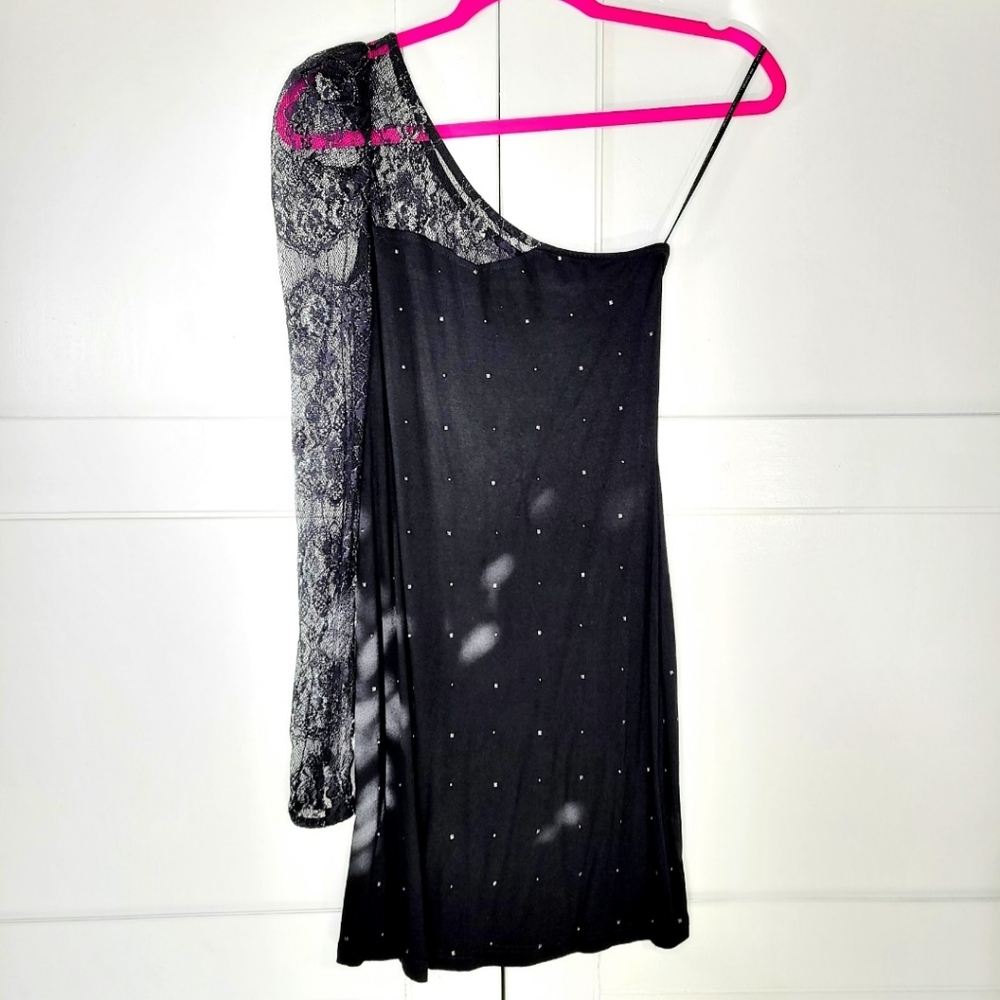 MM Couture by Miss Me Black Long Sleeve One Shoulder Lace Dress